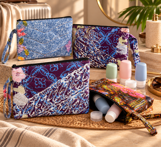 Travel Pouch – Batik | Gewatteerd toilettasje